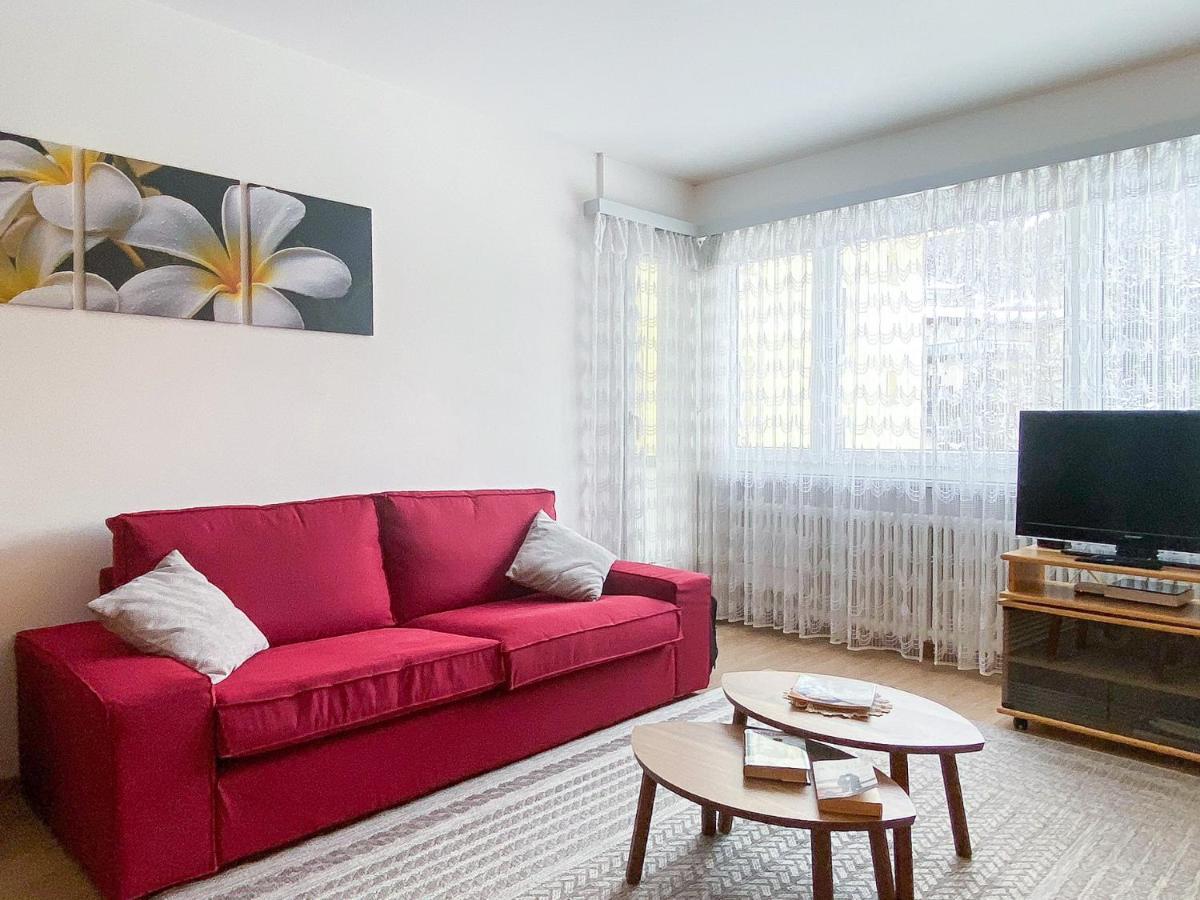 Zentrale Wohnung In St. Moritz Mit Grossem Balkon Buitenkant foto