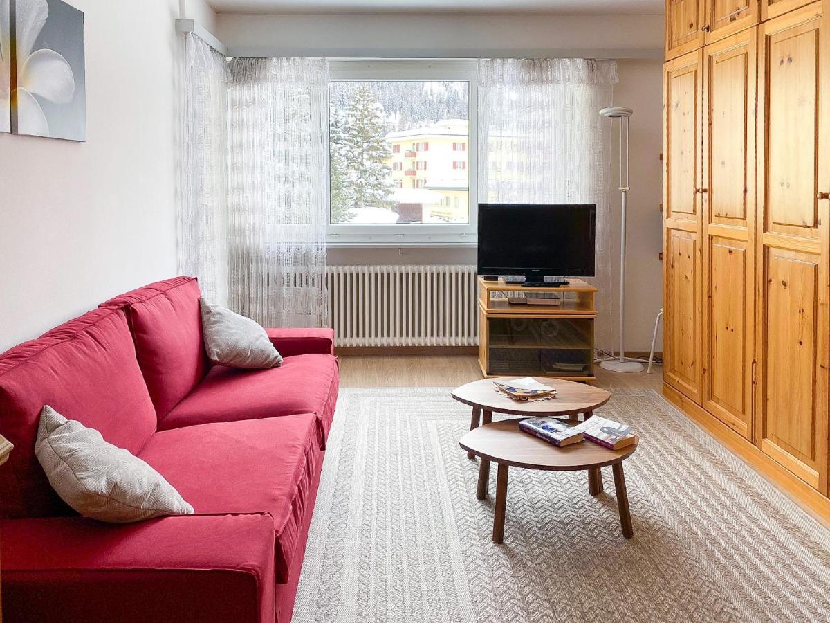 Zentrale Wohnung In St. Moritz Mit Grossem Balkon Buitenkant foto